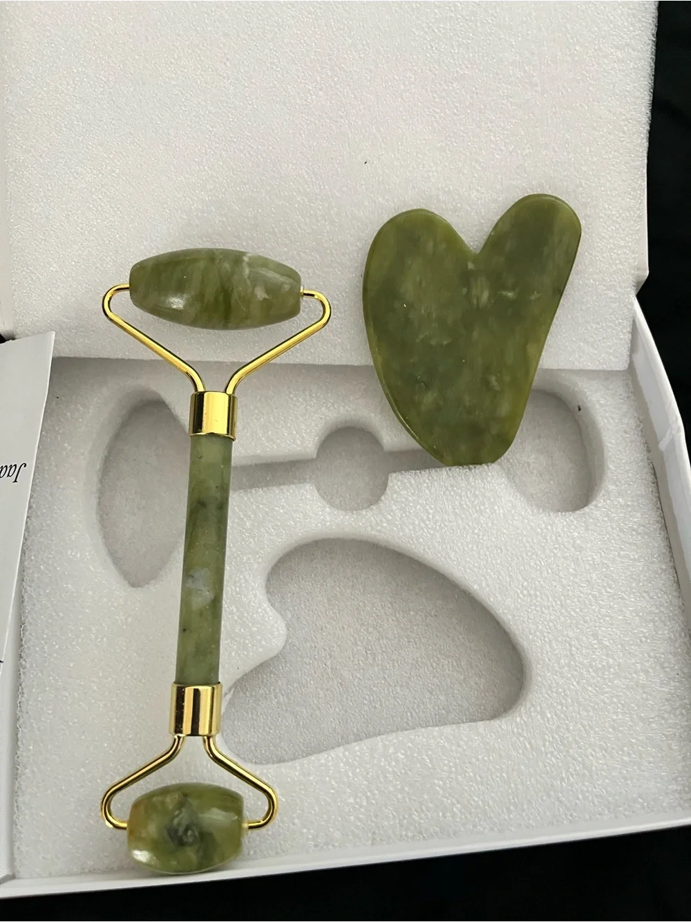 NWT Jade Gua Sha Roller & Stone - never usedwww - skincare tool